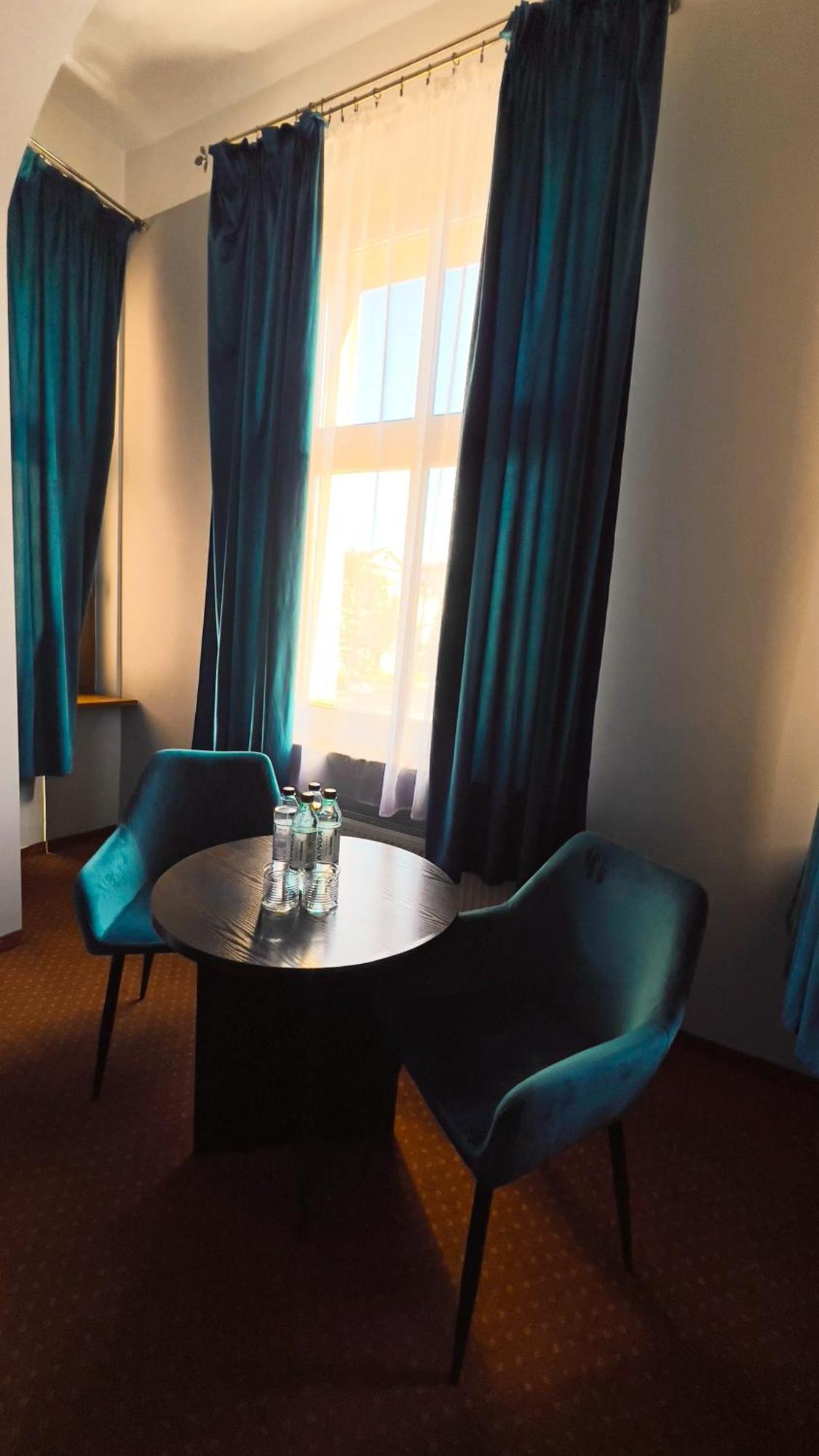 Legnicki Browar Ksiazecy Hotel I Restauracja Легница Экстерьер фото