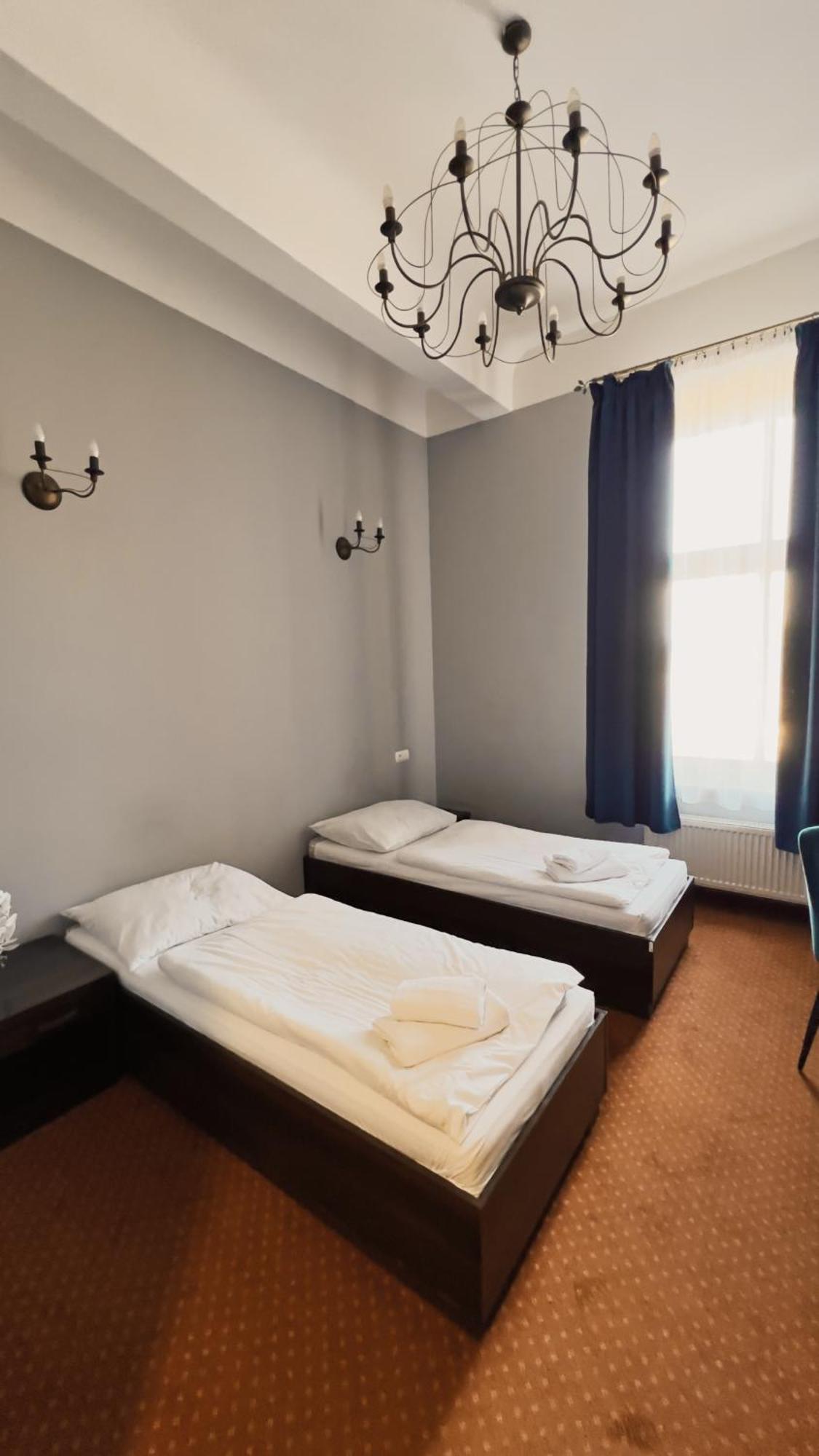 Legnicki Browar Ksiazecy Hotel I Restauracja Легница Экстерьер фото